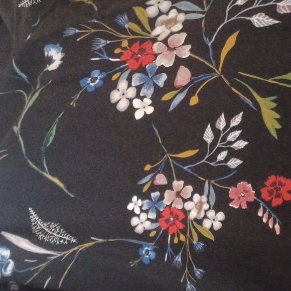 Stradivarius 3/4 Sleeve Button Up Top - Picture 11 of 15